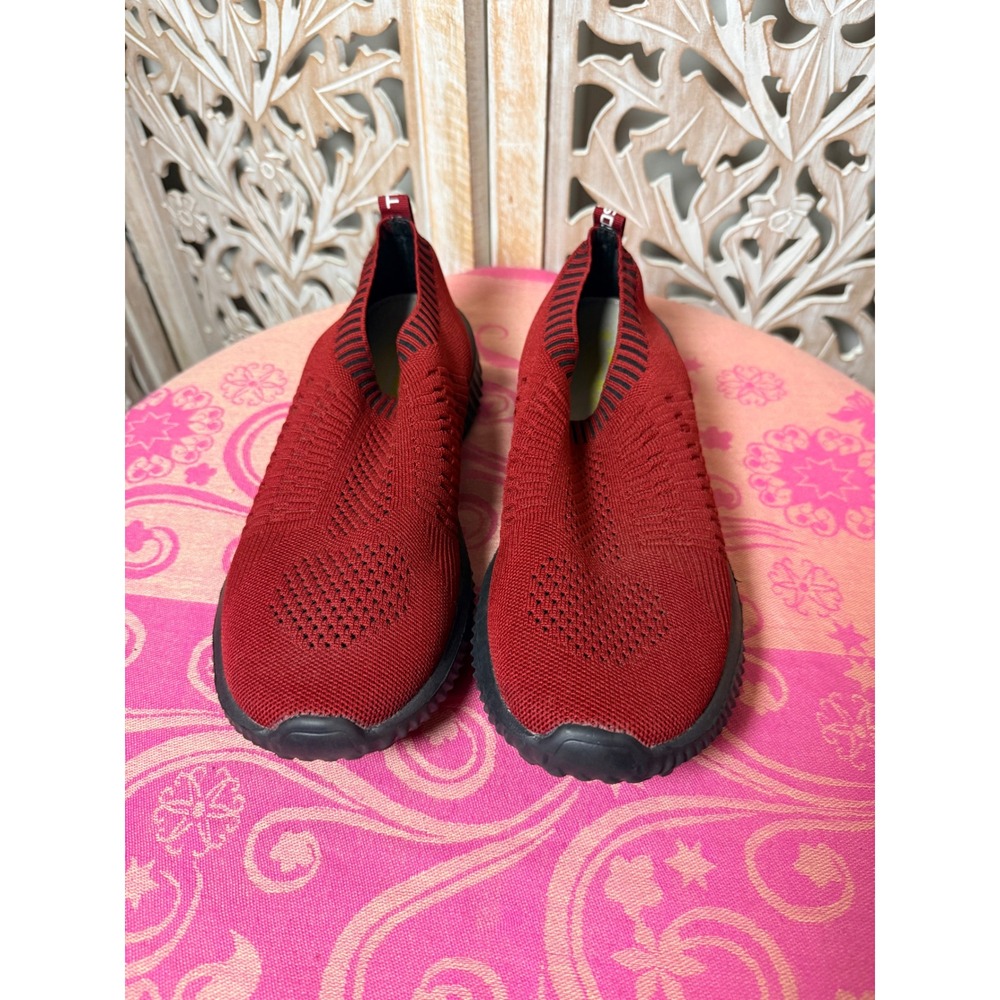 Mens Red Knit Slip On Sneakers Lightweight Breathable Casual Walking Shoes
